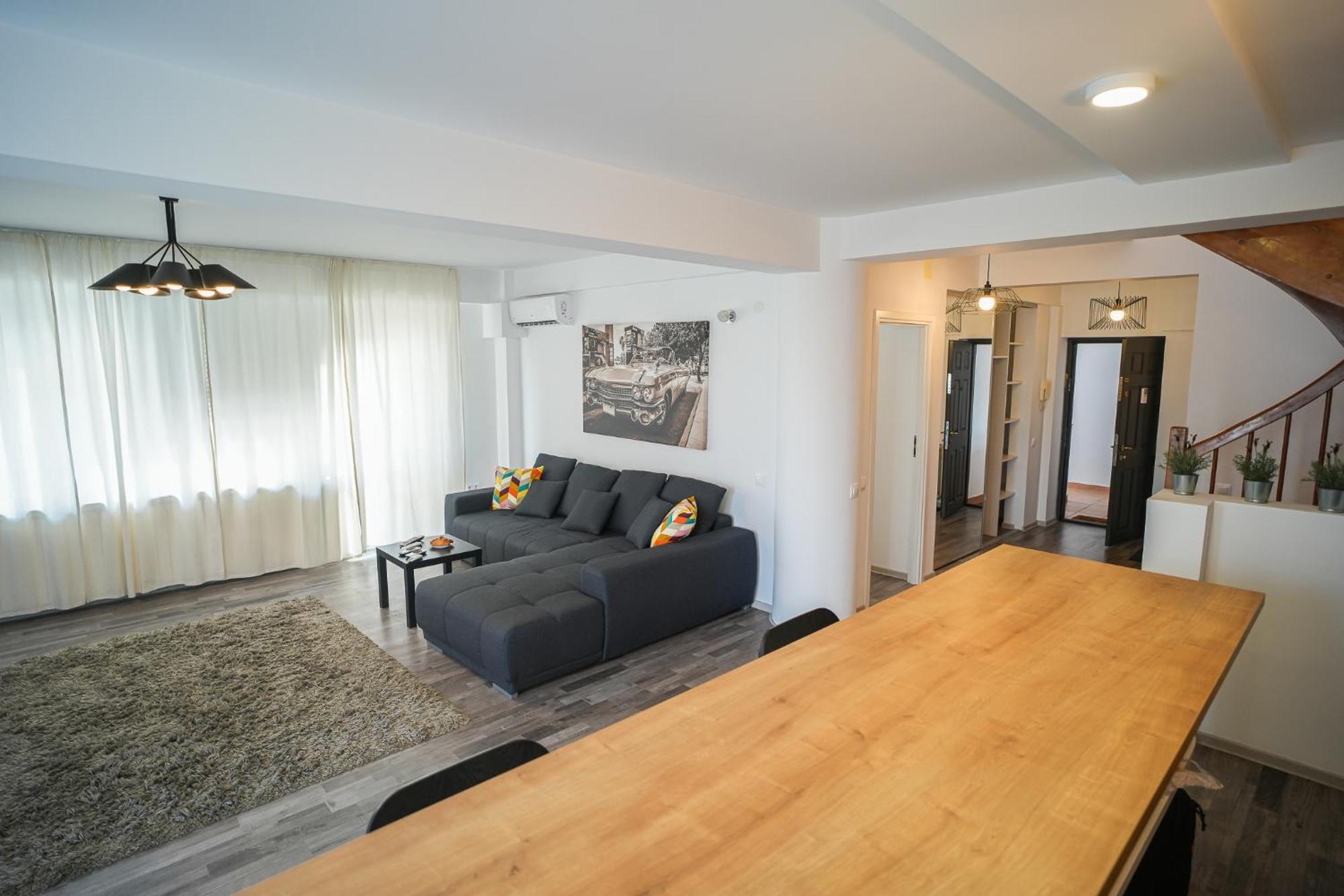 Penthouse With Huge Rooftop Terrace & City View Bukarest Exteriör bild